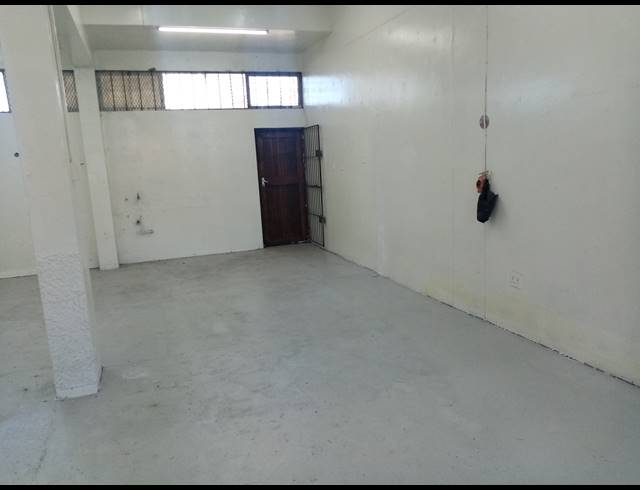 72M² RETAIL TO LET IN HAVENSIDE